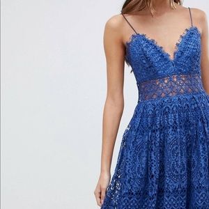NWT. ASOS DESIGN lace midi dress